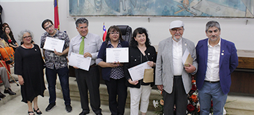 miembros de la facultad galardonados en el aniversario N°30 de Facimed