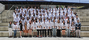 Estudiantes de medicina de la Usach que rindieron Eunacom 2024