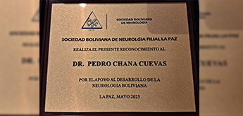 Diploma recibido por el Dr. Chana por parte de la Sociedad Boliviana de Neurologia